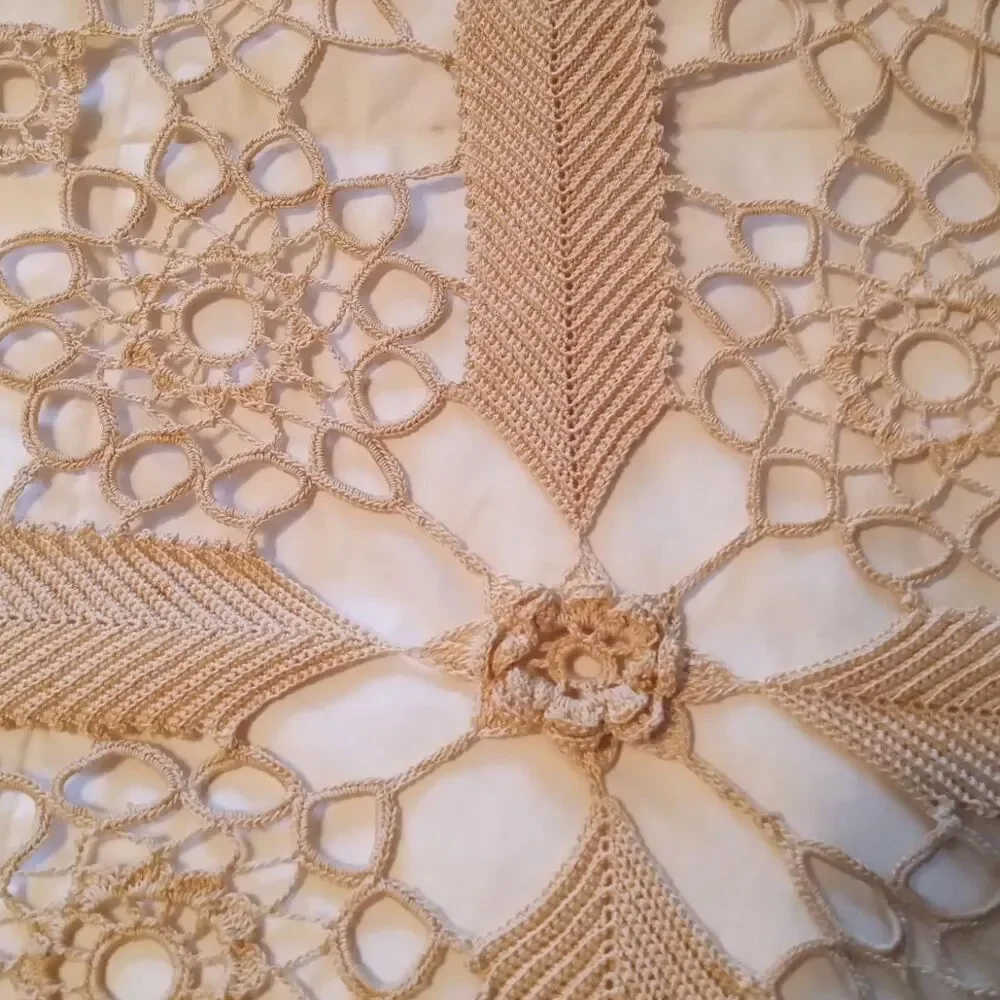 Source Unknown incredible crocheted